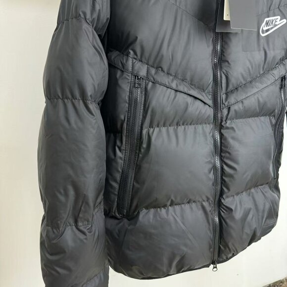 Nike Unisex Colorblock Hooded Puffer Jacket - Picture 5 of 8